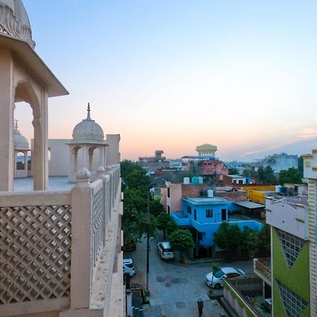 The Taj Vista Agra- Walking Distance To Taj Mahal Hotel Agra  Buitenkant foto