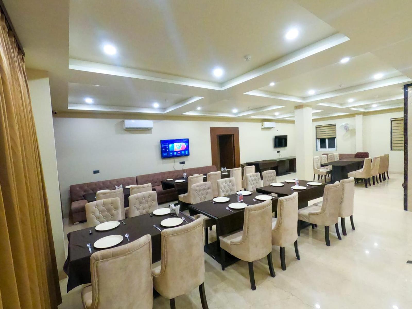 The Taj Vista Agra- Walking Distance To Taj Mahal Hotel Agra  Buitenkant foto