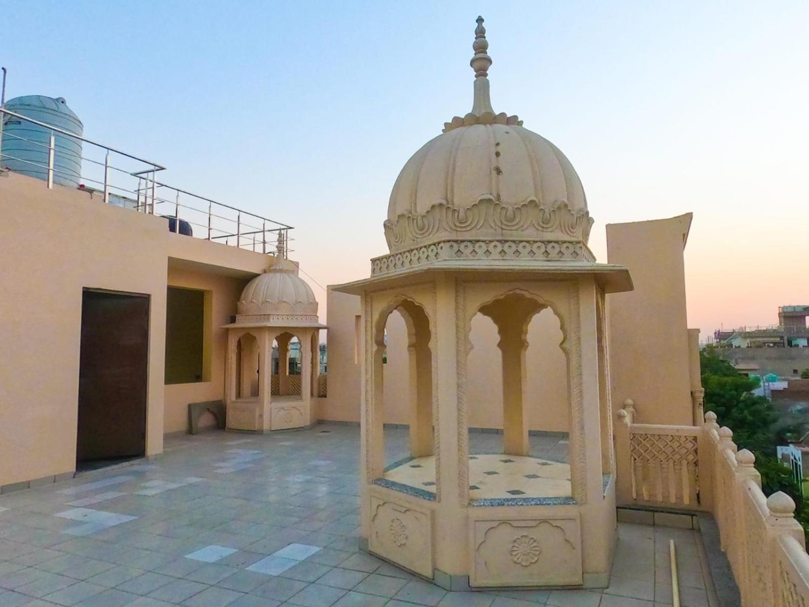 The Taj Vista Agra- Walking Distance To Taj Mahal Hotel Agra  Buitenkant foto
