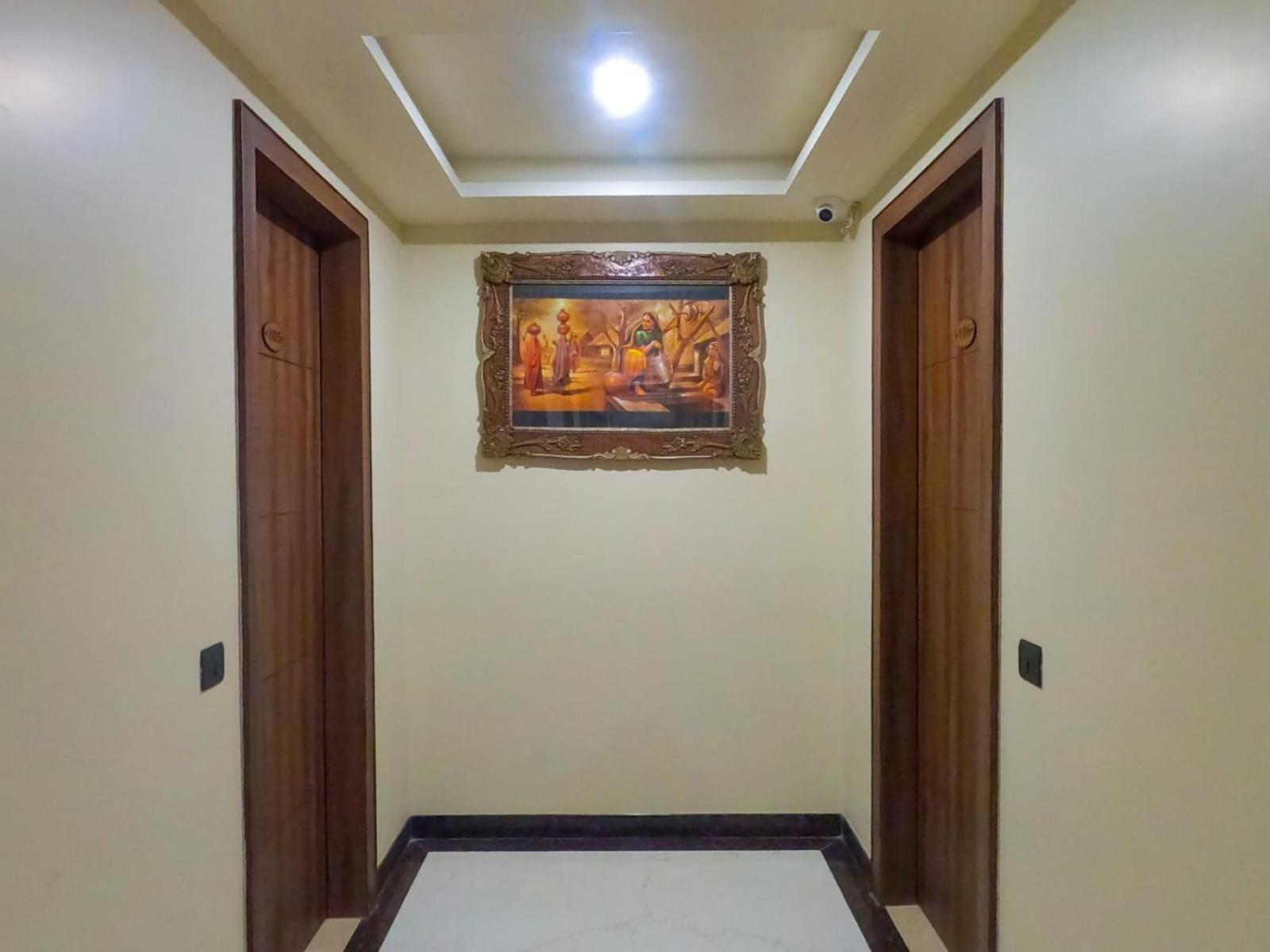 The Taj Vista Agra- Walking Distance To Taj Mahal Hotel Agra  Buitenkant foto